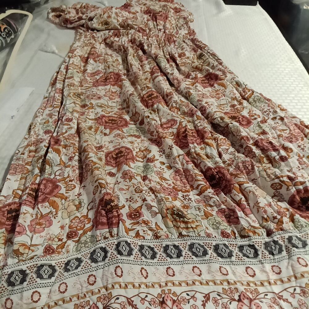 KYL Red Floral V-neck Dress Short Sleeve Boho Maxi measures 16 cottage core - Picture 9 of 9